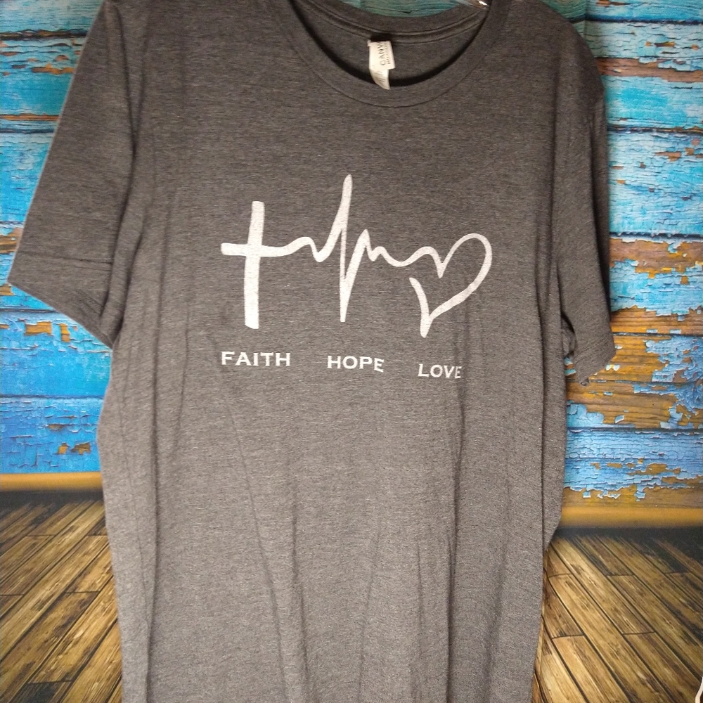 Comfortable tee
